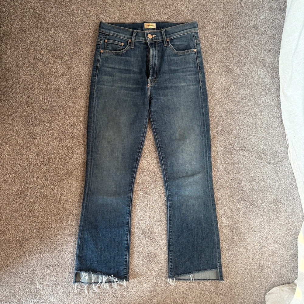 MOTHER Blue Straight Jeans with Vintage Appeal